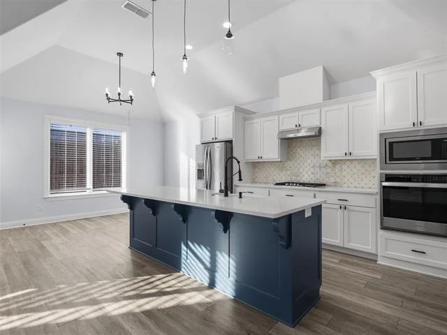 Photo of 1006 Windy Ridge Drive