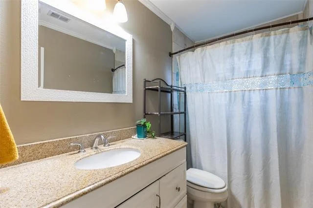 Photo of 2310 Crescent Drive