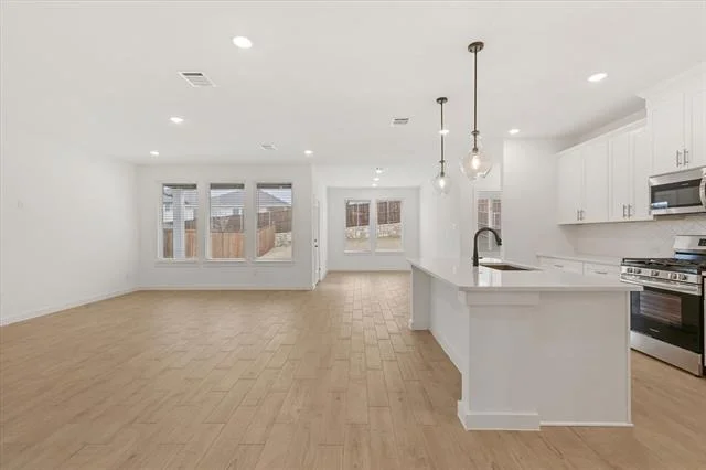 Photo of 7136 Intrepid Drive