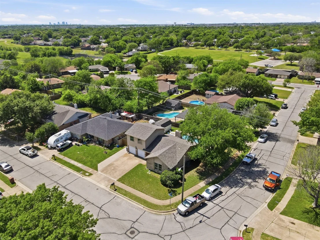 Photo of 6021 Dusty Road