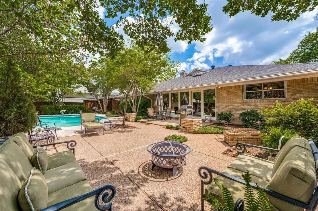 Photo of 4139 Deep Valley Drive