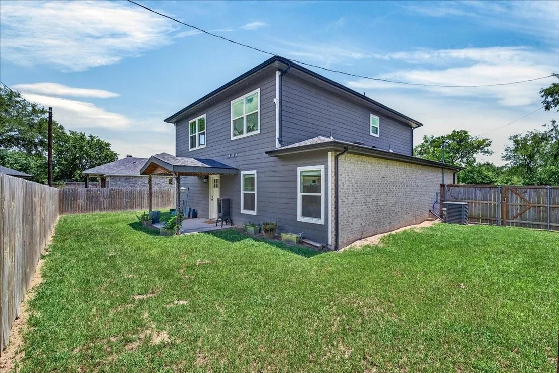 Photo of 612 Kontiki Drive