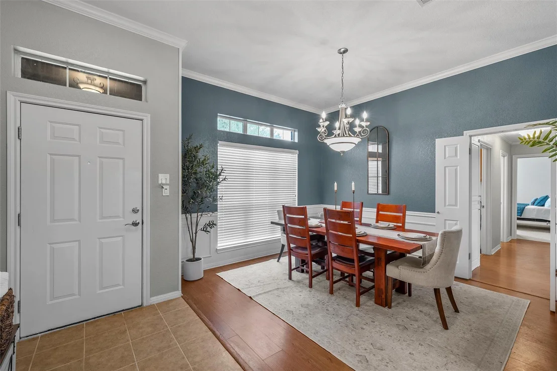 Photo of 1400 Radisson Drive