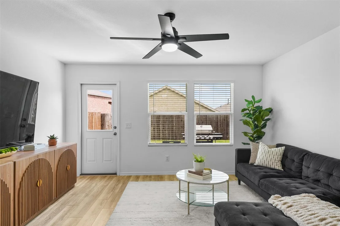 Photo of 2065 Henrietta Drive
