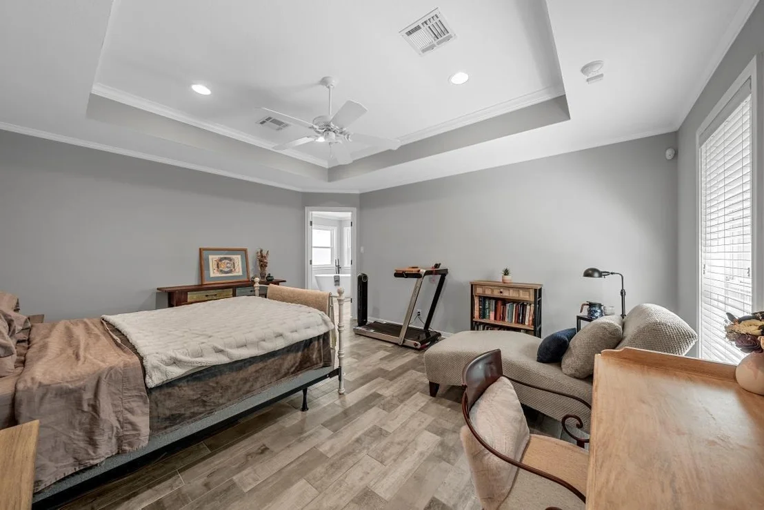 Photo of 2324 Paddington Way