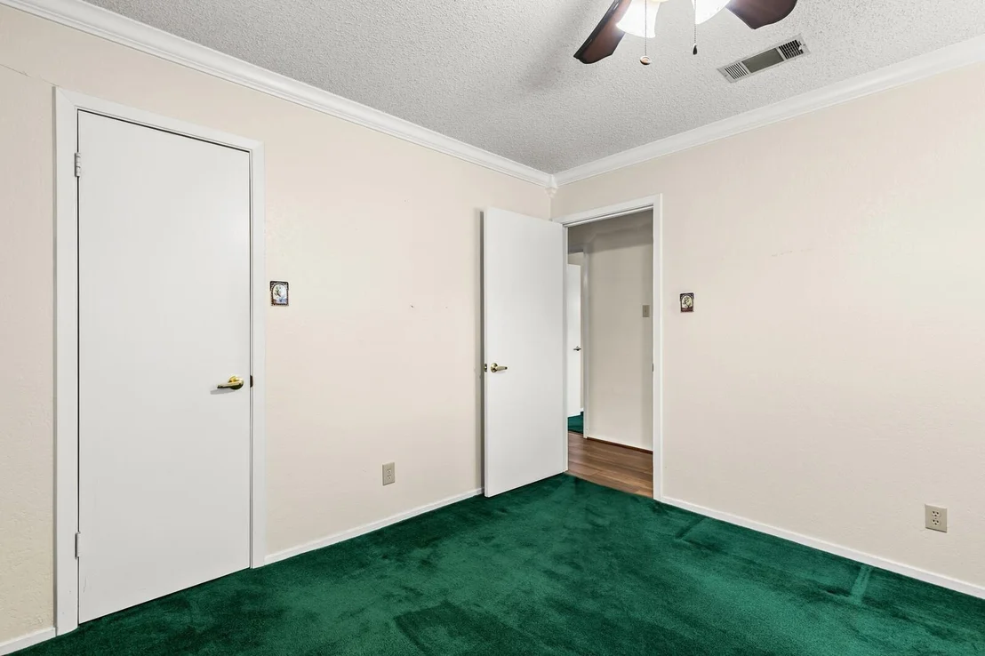 Photo of 7100 Canterbury Drive