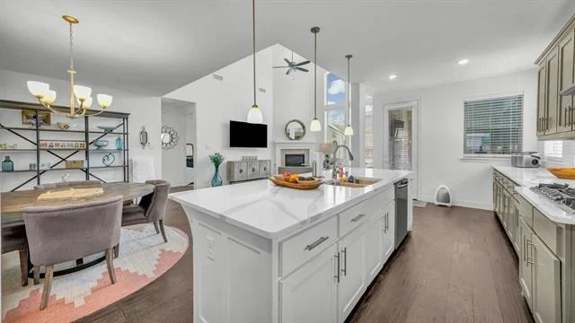 Photo of 14904 Gentry Drive
