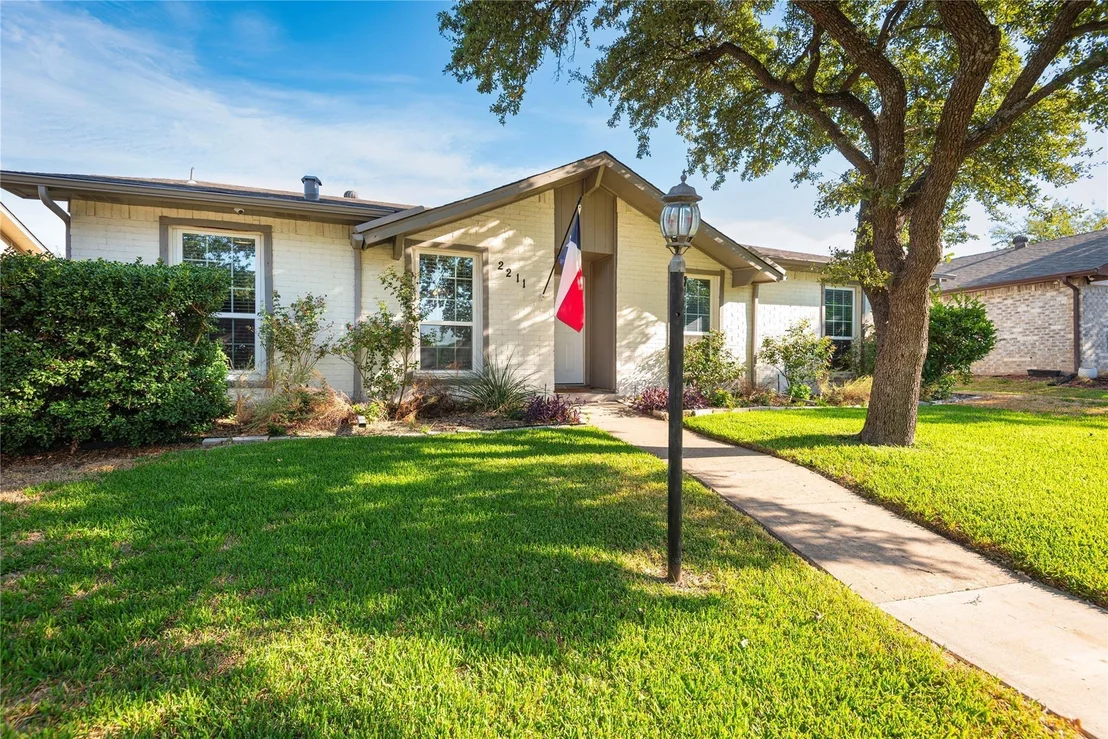 Photo of 2211 Yewpon Drive
