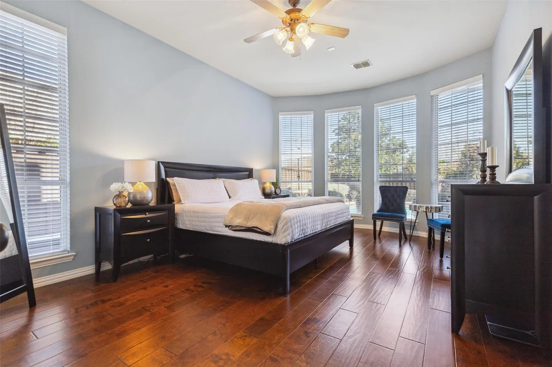 Photo of 9740 Plains Circle
