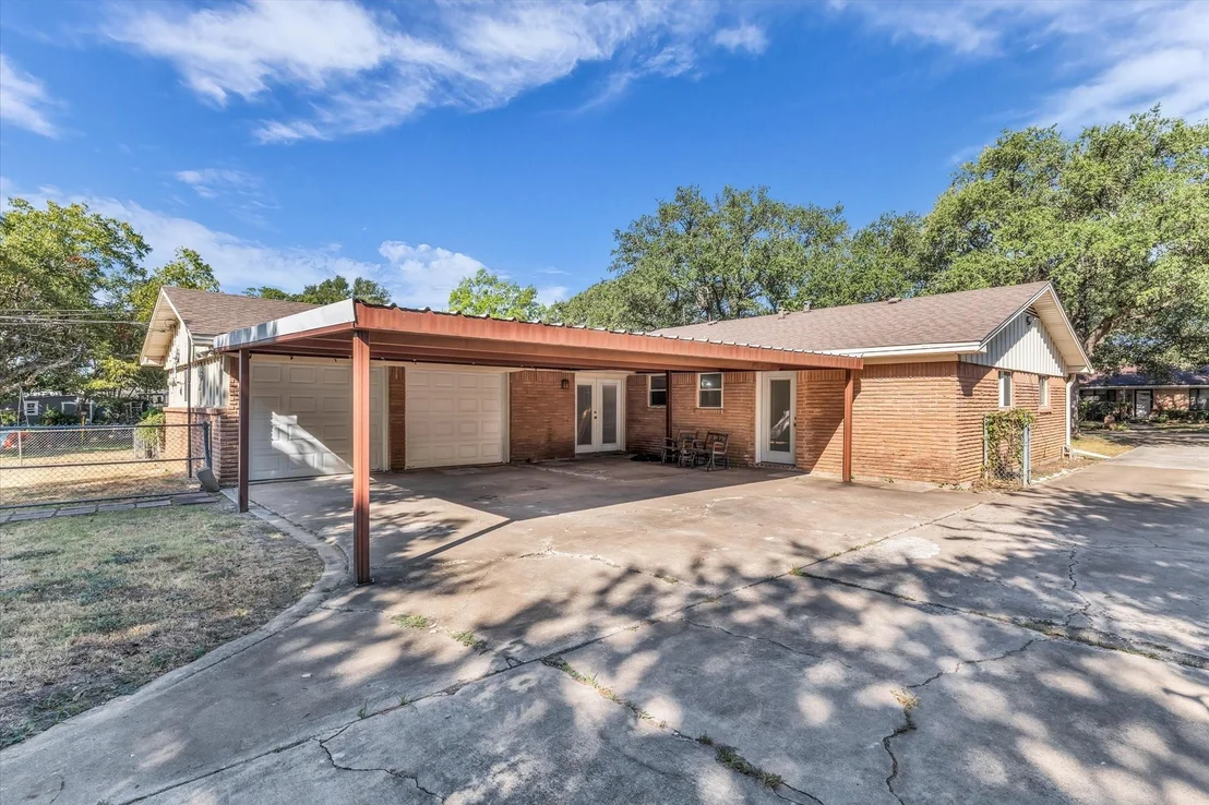 Photo of 206 Randy Drive