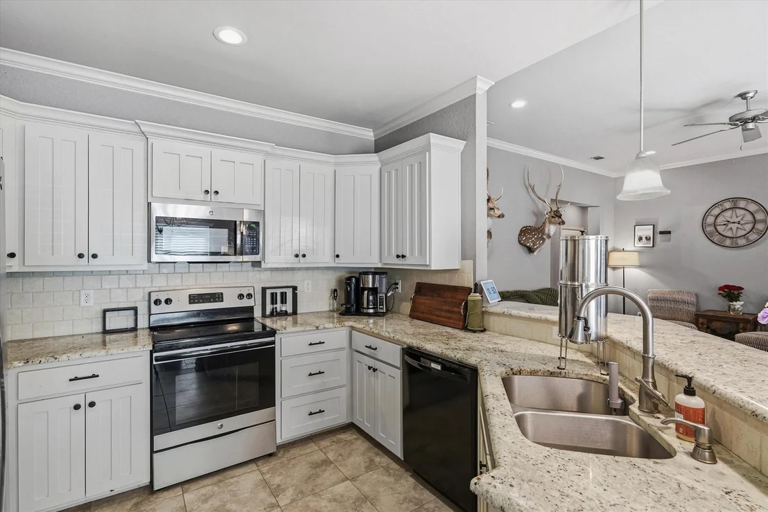 Photo of 3123 Oak Bend
