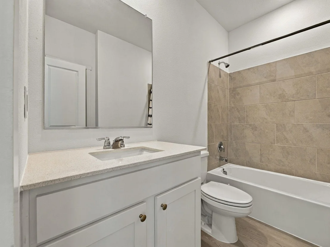 Photo of 1818 Holden Drive