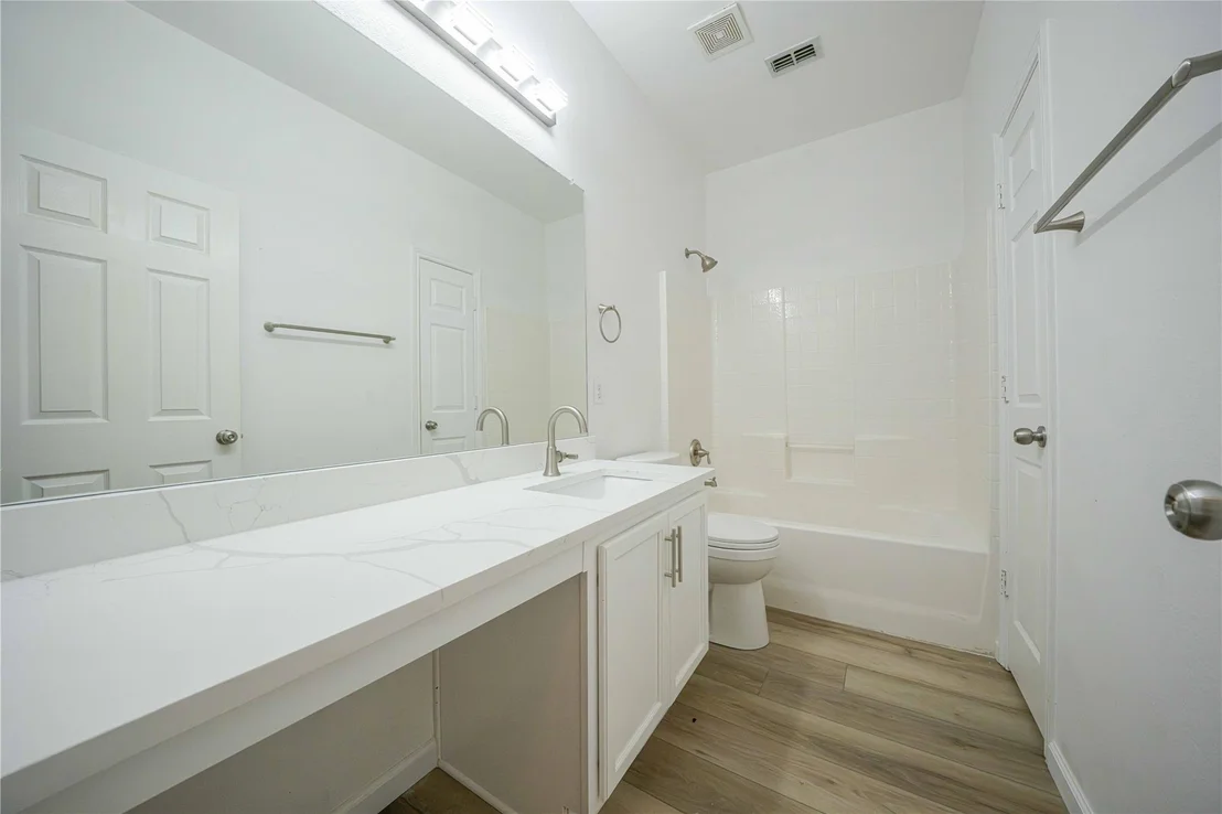 Photo of 1713 Heron Drive