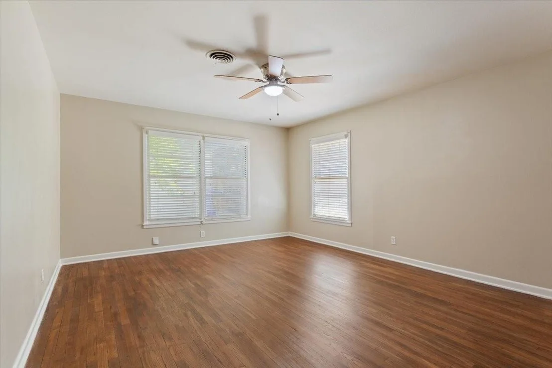 Photo of 1212 Guthrie Drive