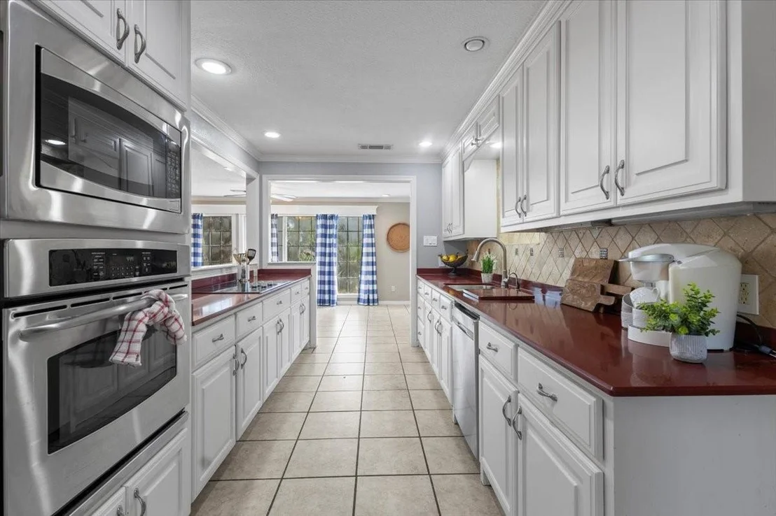 Photo of 1715 Leisure Lane
