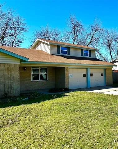 Photo of 725 Meadowlark Circle