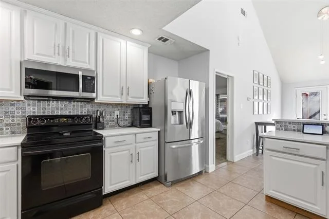 Photo of 4925 Sunset Ridge Drive