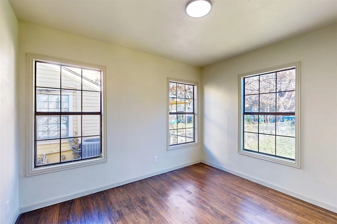 Photo of 2842 Carlson Drive