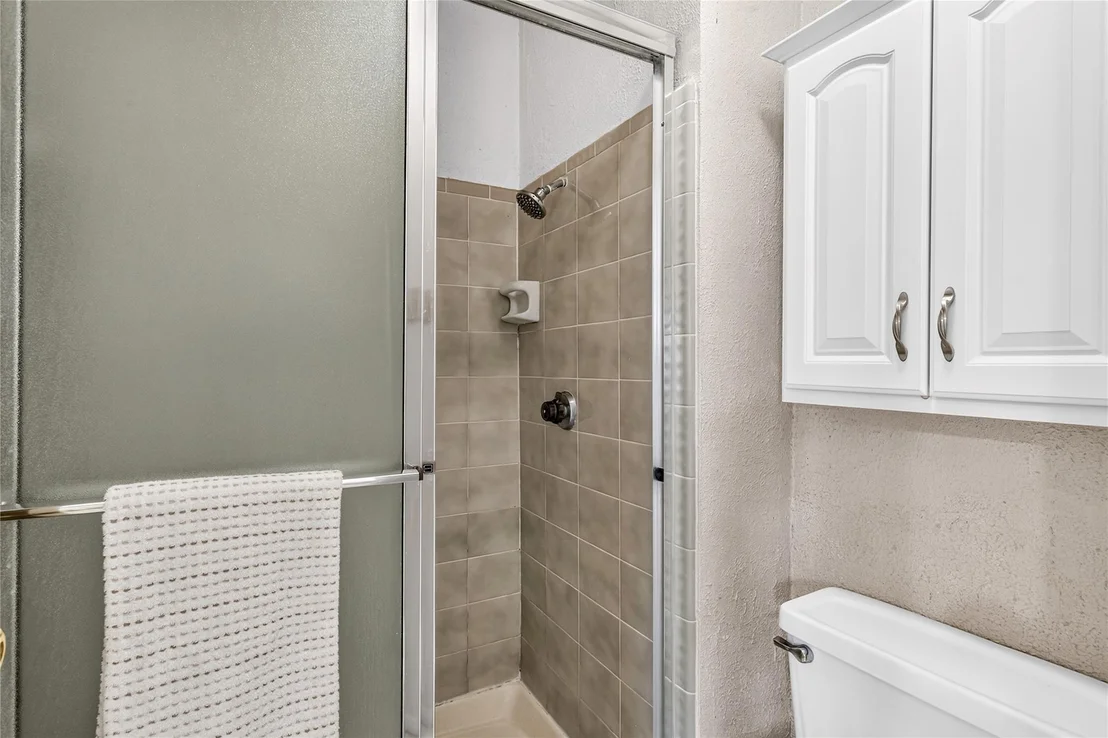 Photo of 3302 Ivanhoe Lane