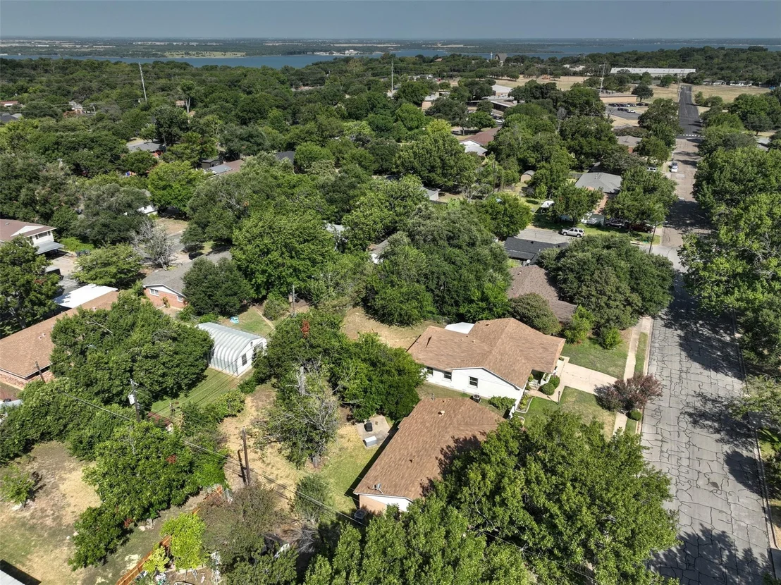 Photo of 2012 Mountainview Drive