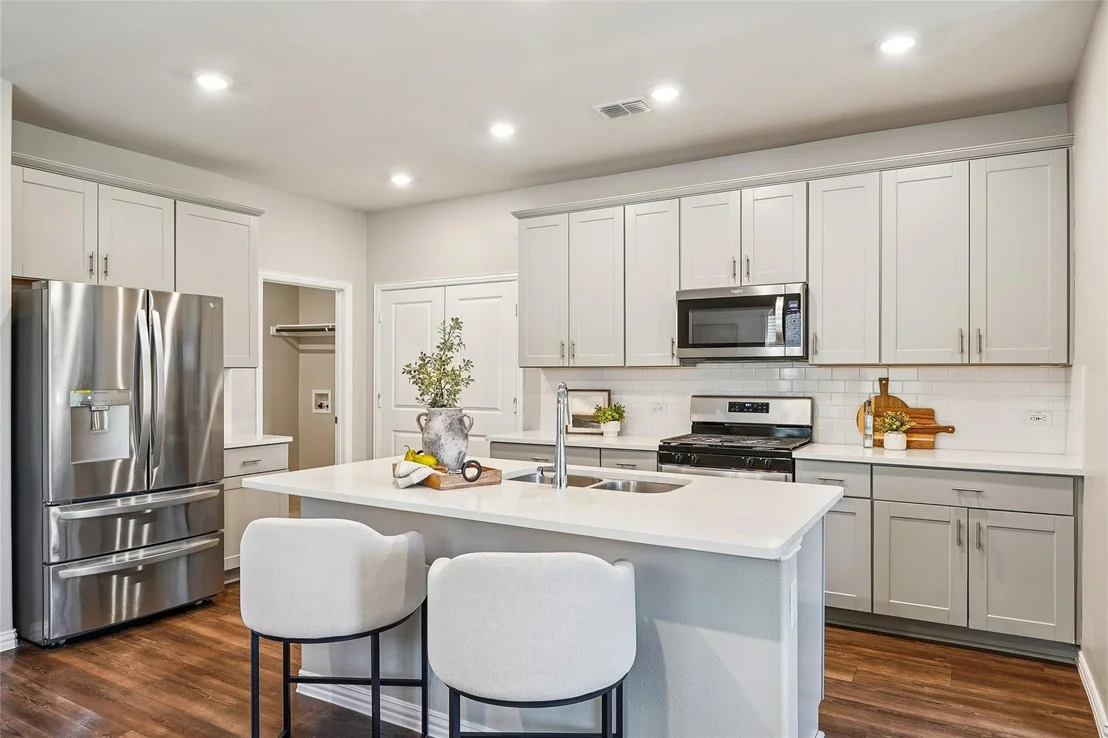 Photo of 4925 Westhill Drive