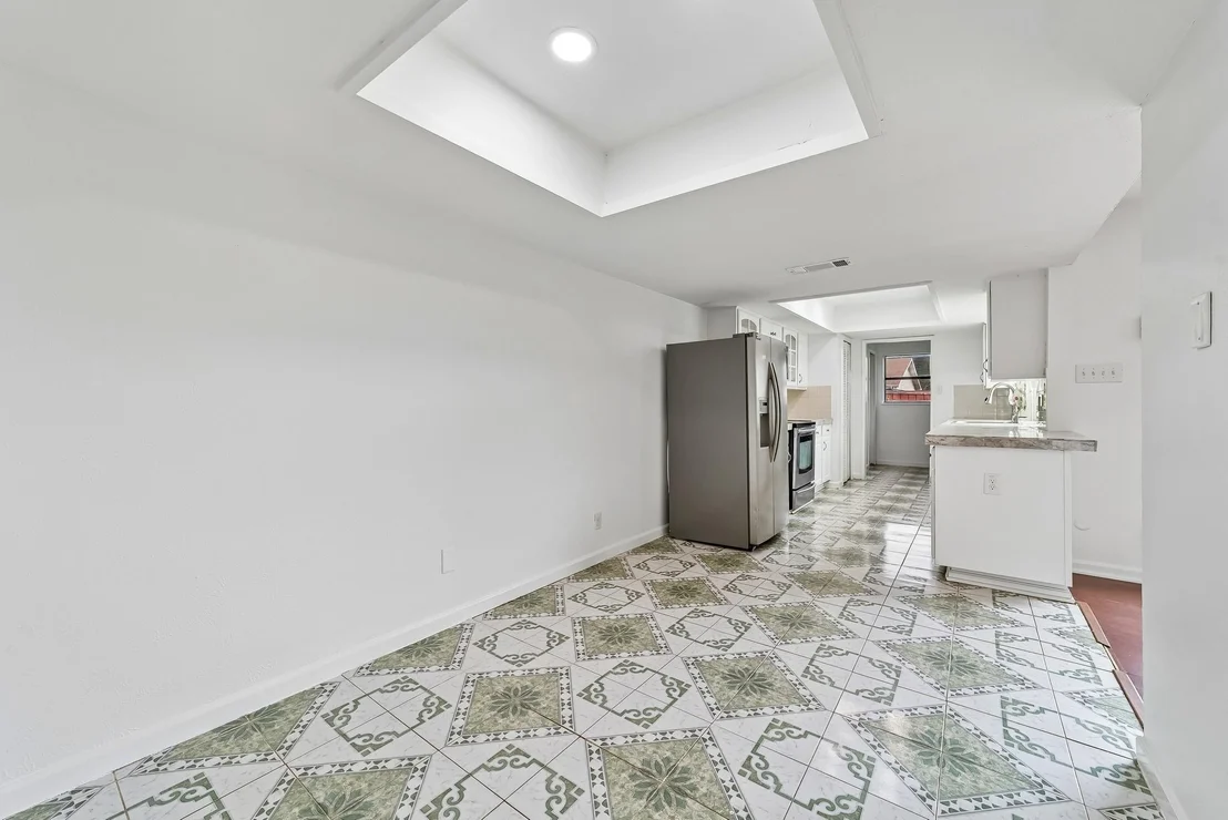 Photo of 10239 Green Ash Road