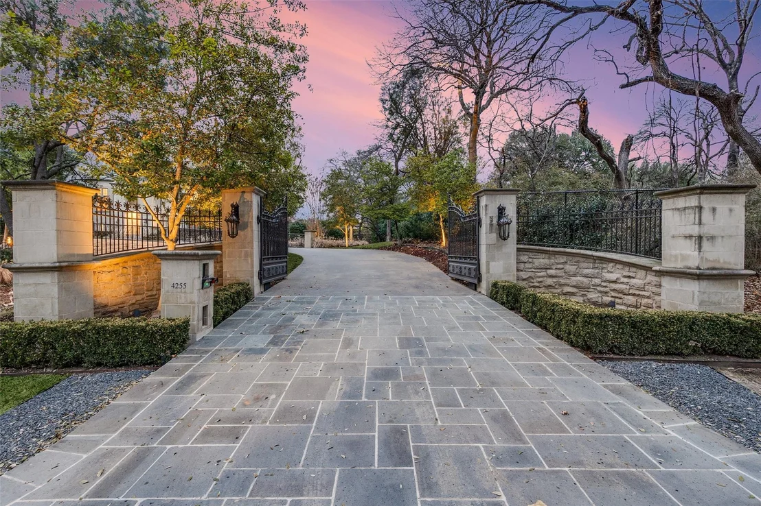 Photo of 4255 Cochran Chapel Road