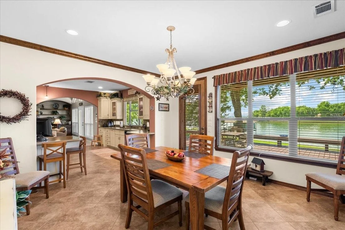 Photo of 275 Jackson Circle