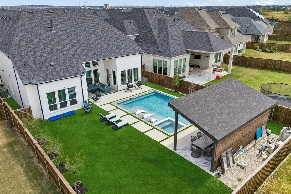 Photo of 1844 Ellington Drive