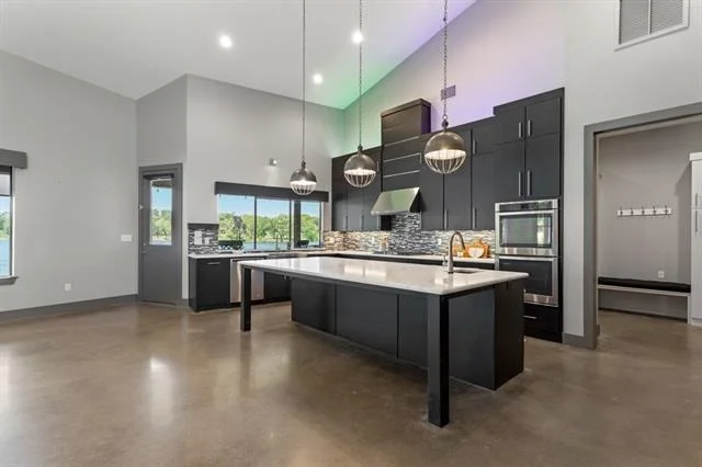 Photo of 24116 Sun Ridge Road