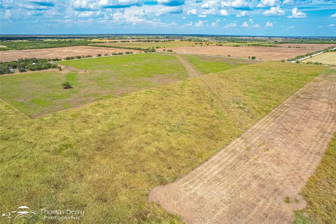 Photo of 5805 County Road 223