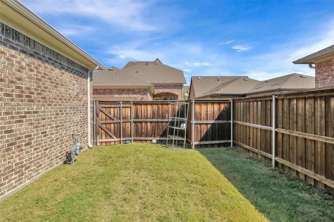 Photo of 4209 Whispering Willow Way