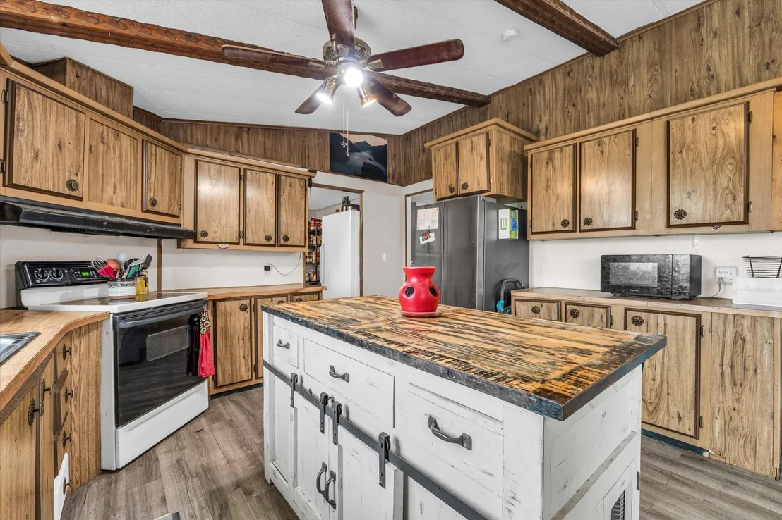 Photo of 1524 County Road 1107B