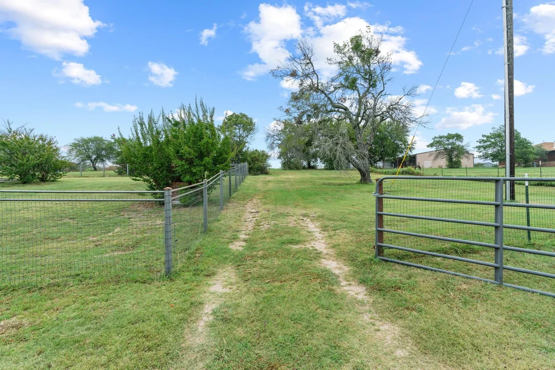 Photo of 217 Naibara Trail