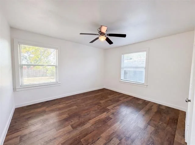Photo of 832 Central Drive