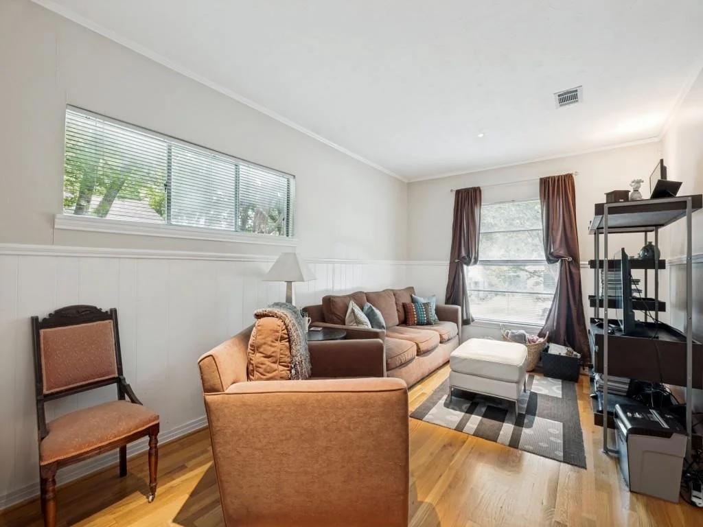 Photo of 9543 Peninsula Drive