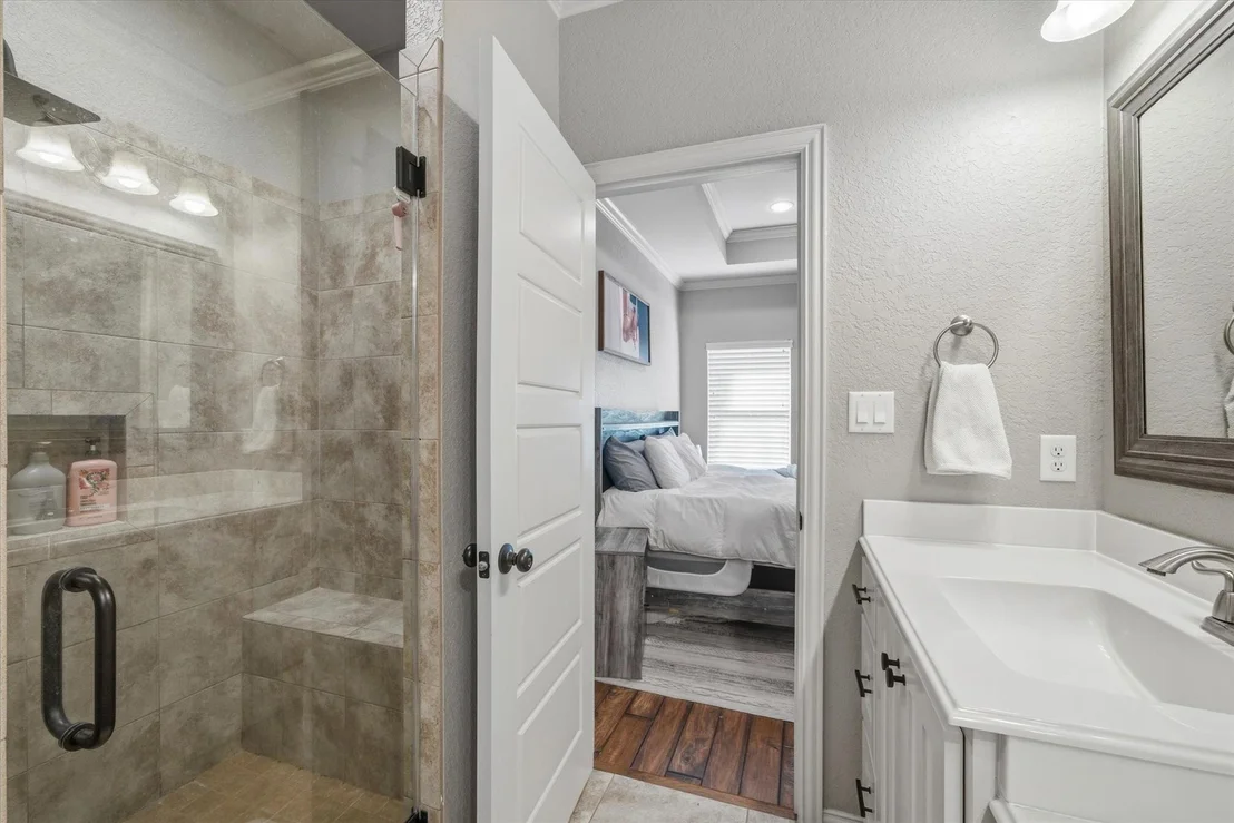 Photo of 3123 Oak Bend