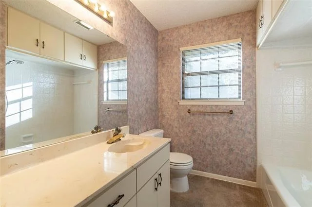 Photo of 3065 Summit Drive