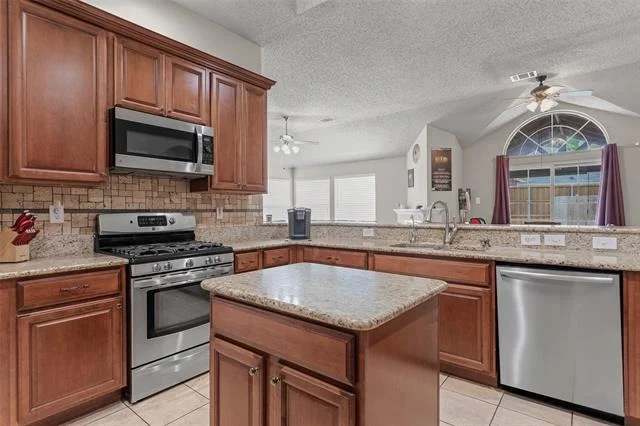 Photo of 741 Whitman Drive