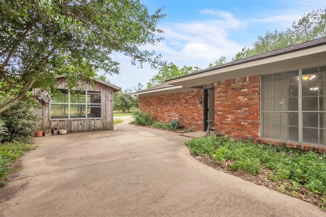 Photo of 3307 County Road 2176