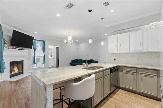 Photo of 604 Bluejay Drive