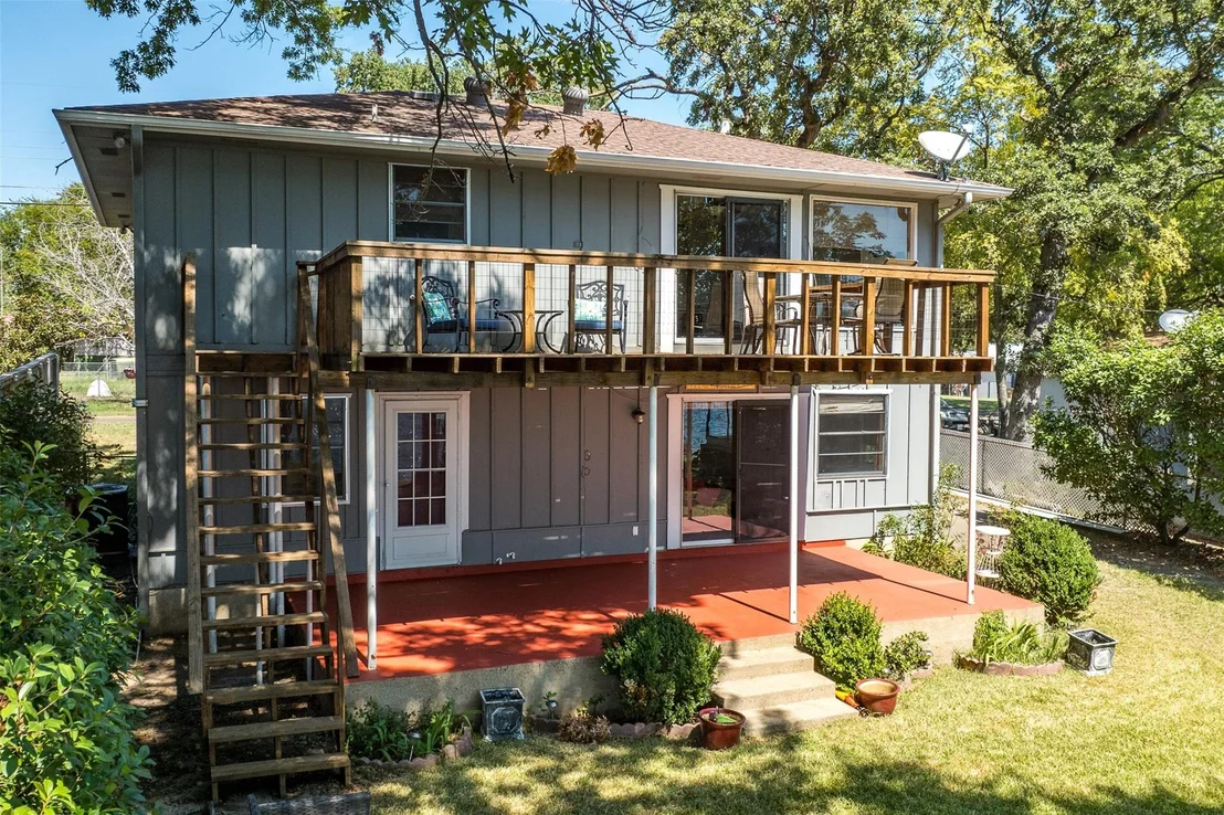 Photo of 107 Briarwood Drive