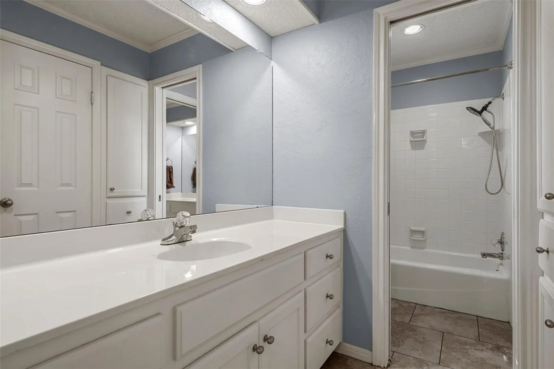 Photo of 1119 Western Ridge Drive