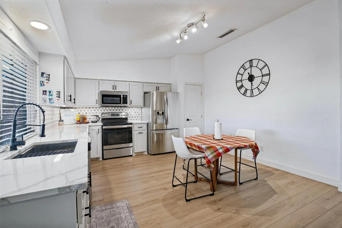 Photo of 2920 Sidney Drive