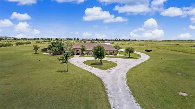 Photo of 6815 Hardwick Road