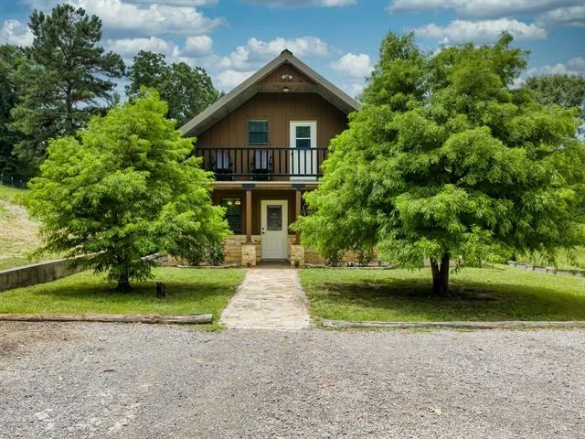 Photo of 4240 County Road 2107