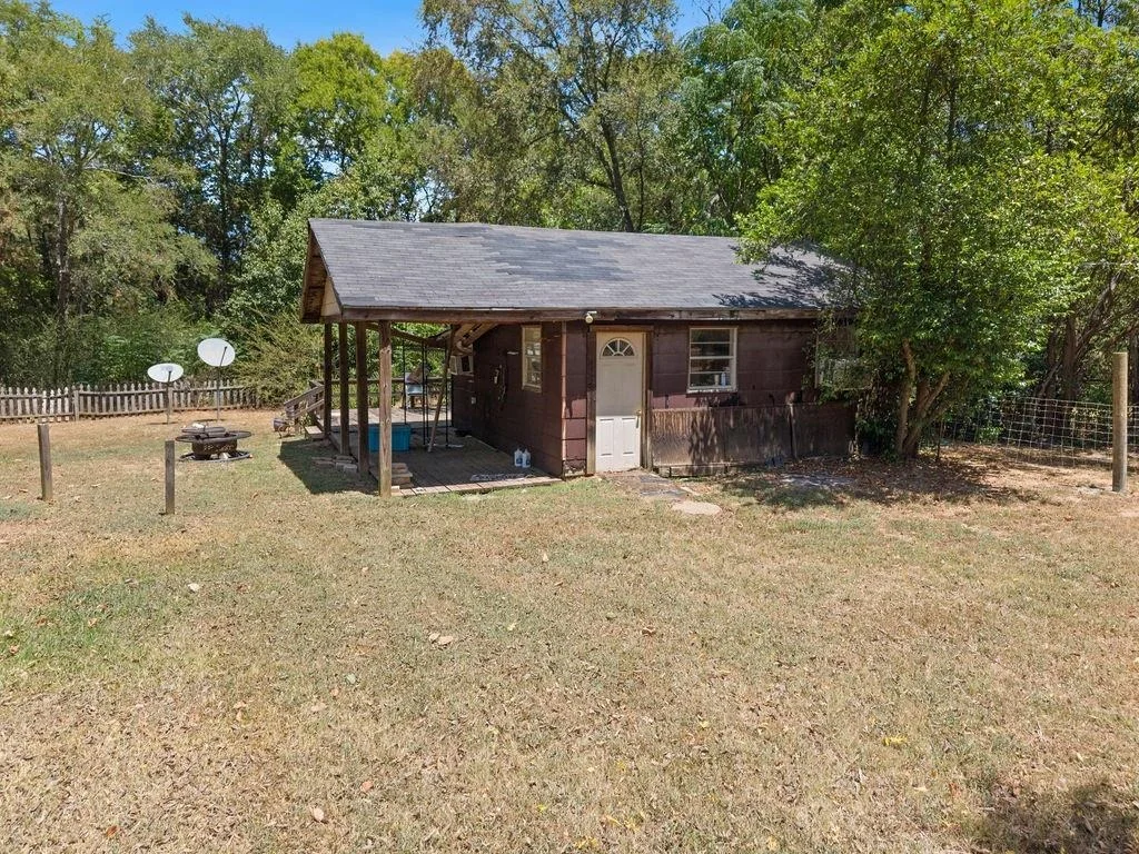 Photo of 551 County Road 4203
