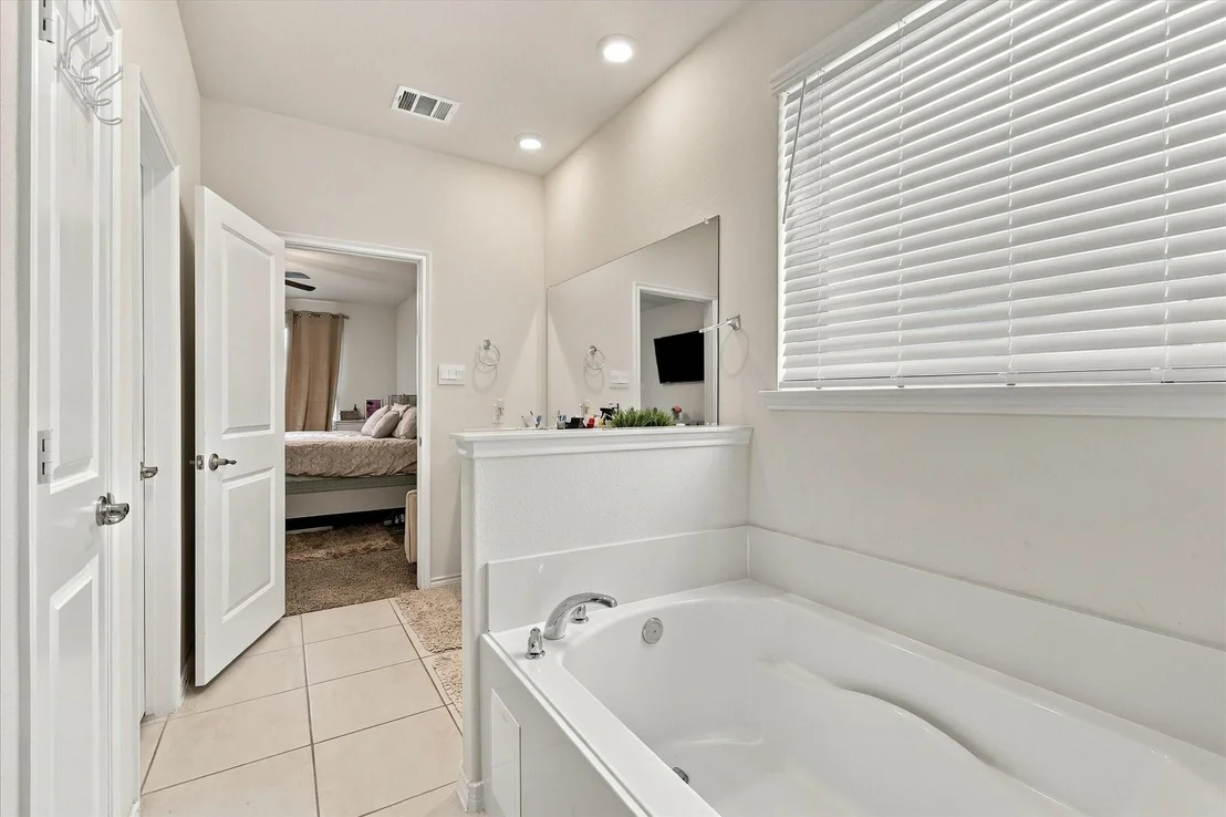 Photo of 209 Tate Lane