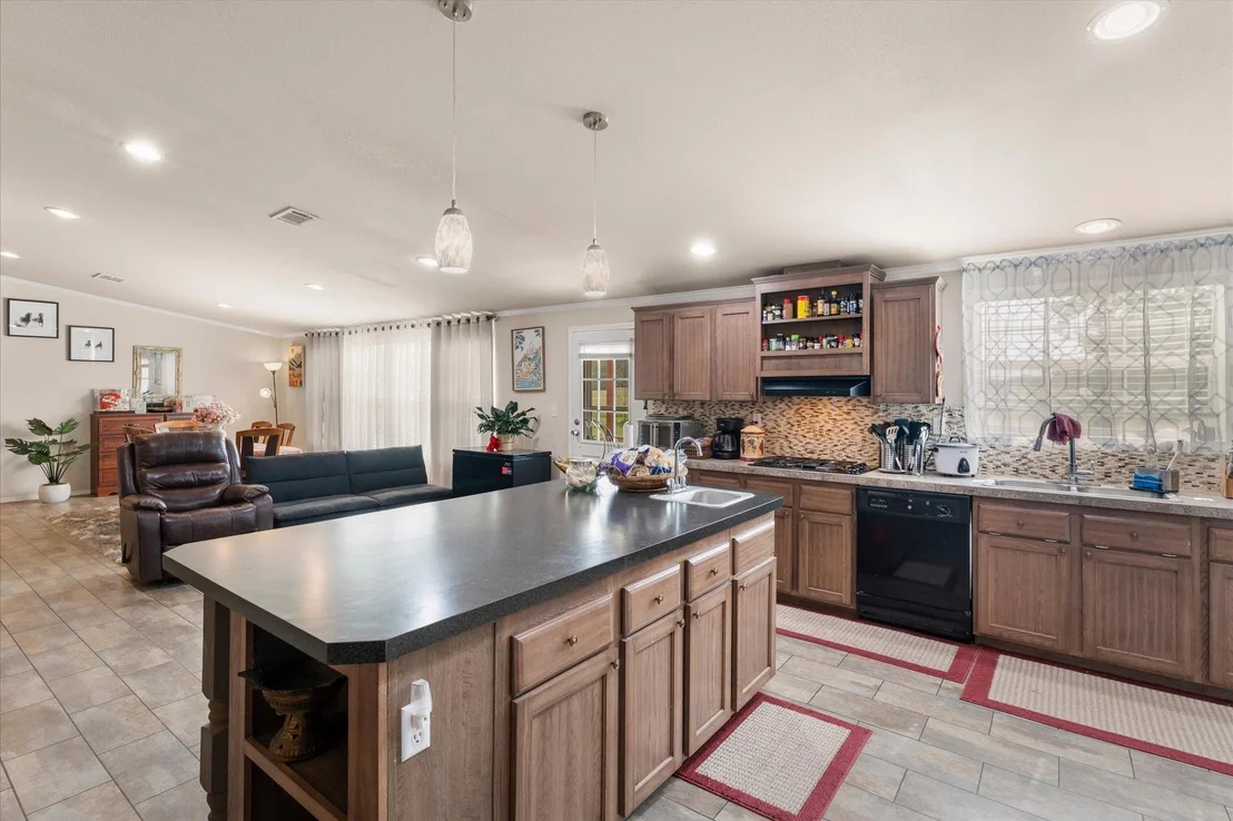 Photo of 12350 CR 2911