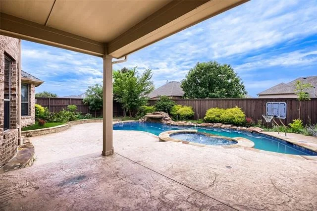 Photo of 710 Calaveras Court